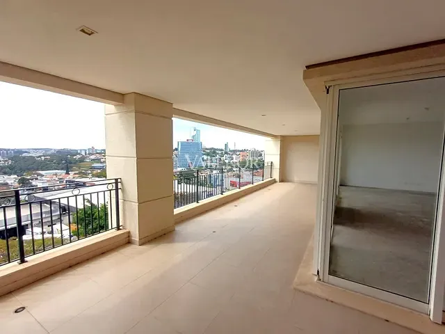 Apartamento com 296m² 4 quartos e 6 banheiros, à venda, no bairro Anhangabaú em Jundiaí