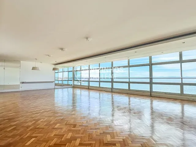 Apartamento com 336m² 4 quartos e 5 banheiros, à venda, no bairro Leme em Rio de Janeiro