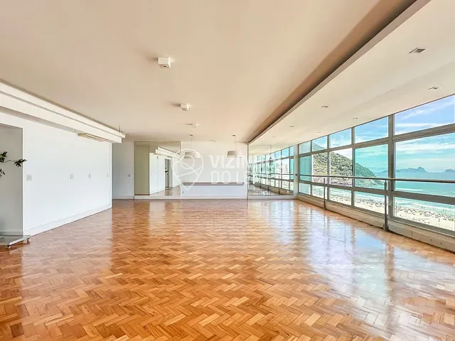 Apartamento com 336m² 4 quartos e 5 banheiros, à venda, no bairro Leme em Rio de Janeiro