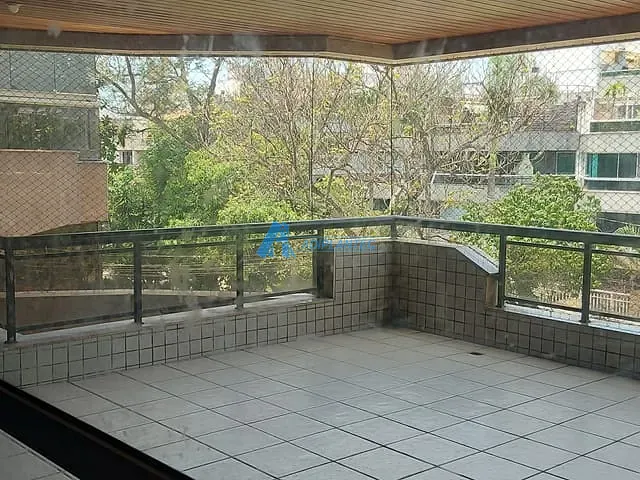 Apartamento com 110m² 3 quartos e 1 banheiro, para alugar, no bairro Recreio dos Bandeirantes em Rio de Janeiro
