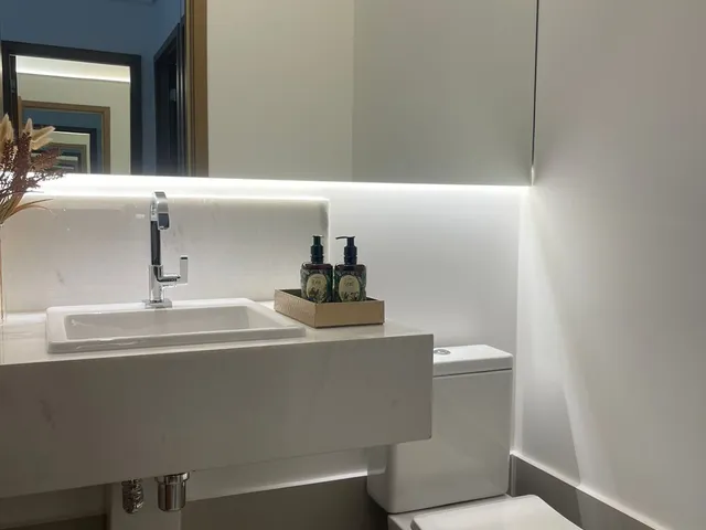 Apartamento 2 quartos e 3 banheiros, para alugar, no bairro Setor Bueno em Goiânia