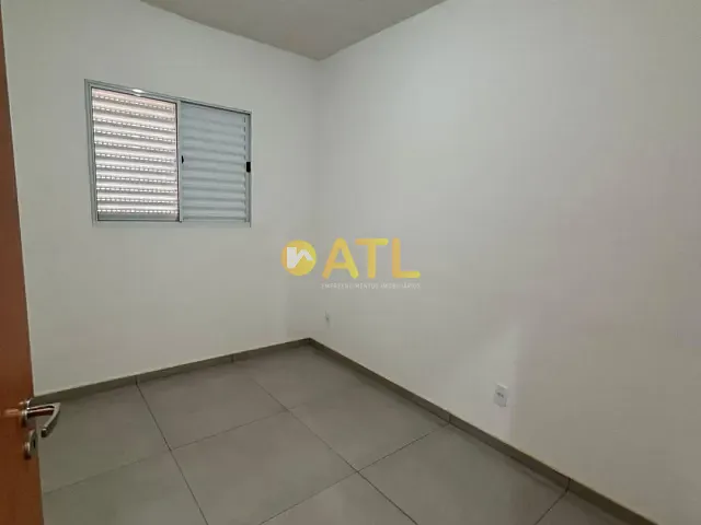 Apartamento 2 quartos e 1 banheiro, para alugar, no bairro Vila São Luiz em Ourinhos