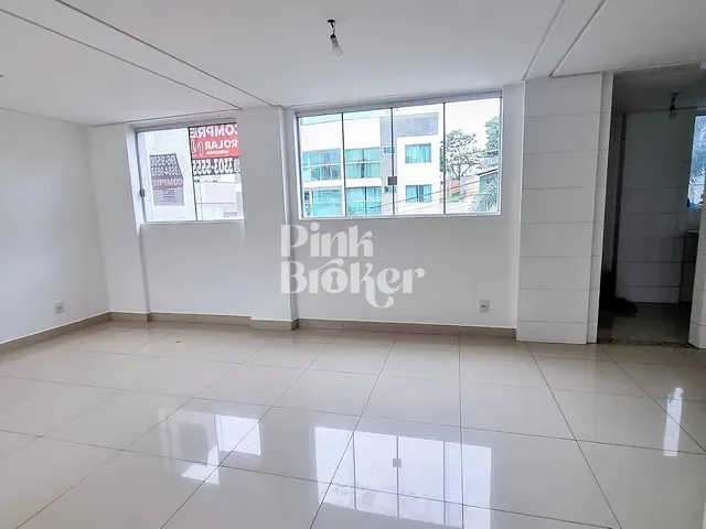 Apartamento com 227m² 3 quartos e 2 banheiros, à venda, no bairro Cabral em Contagem