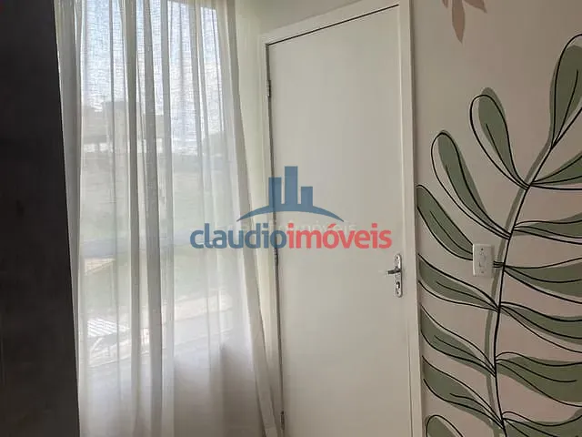 Apartamento 2 quartos e 1 banheiro, à venda, no bairro Parque Independência em Barra Mansa