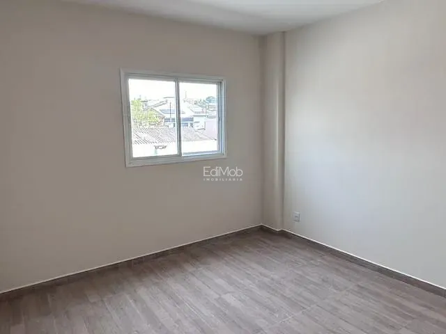 Apartamento com 79m² 3 quartos e 1 banheiro, à venda, no bairro Santa Cruz em Cascavel