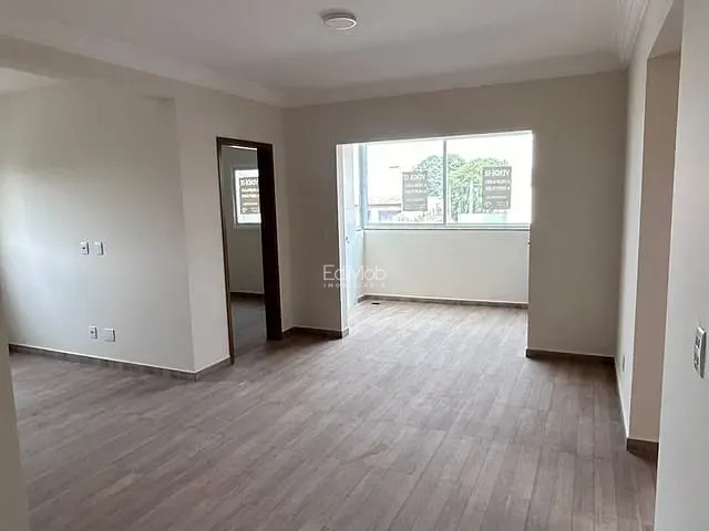 Apartamento com 79m² 3 quartos e 1 banheiro, à venda, no bairro Santa Cruz em Cascavel
