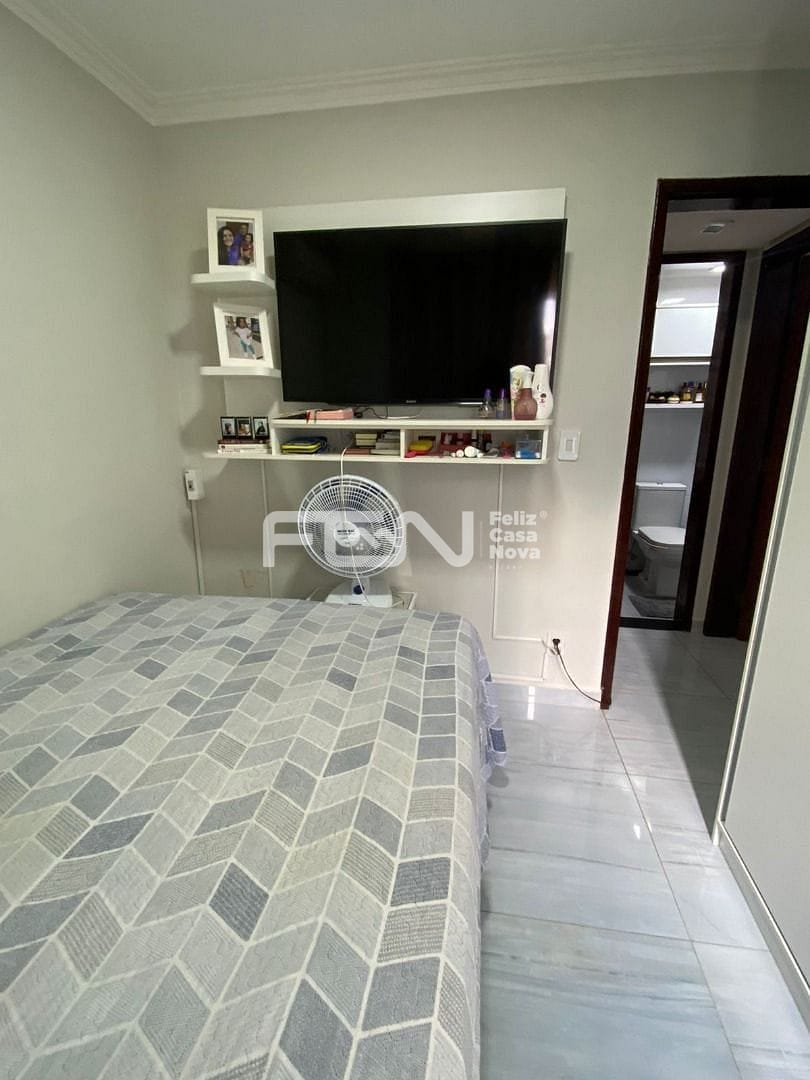 Apartamento à venda com 2 quartos, 10m² - Foto 18