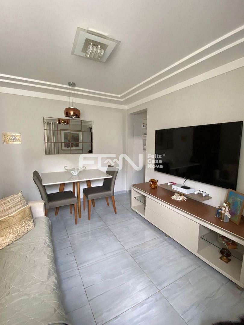 Apartamento à venda com 2 quartos, 10m² - Foto 2