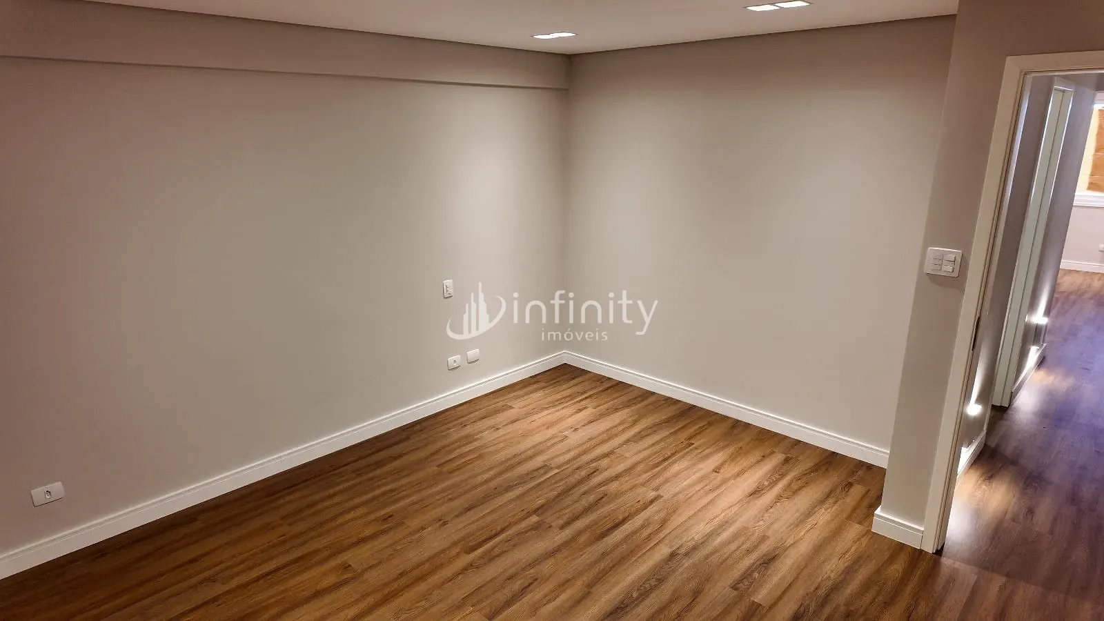 Apartamento, 3 quartos, 245 m² - Foto 8