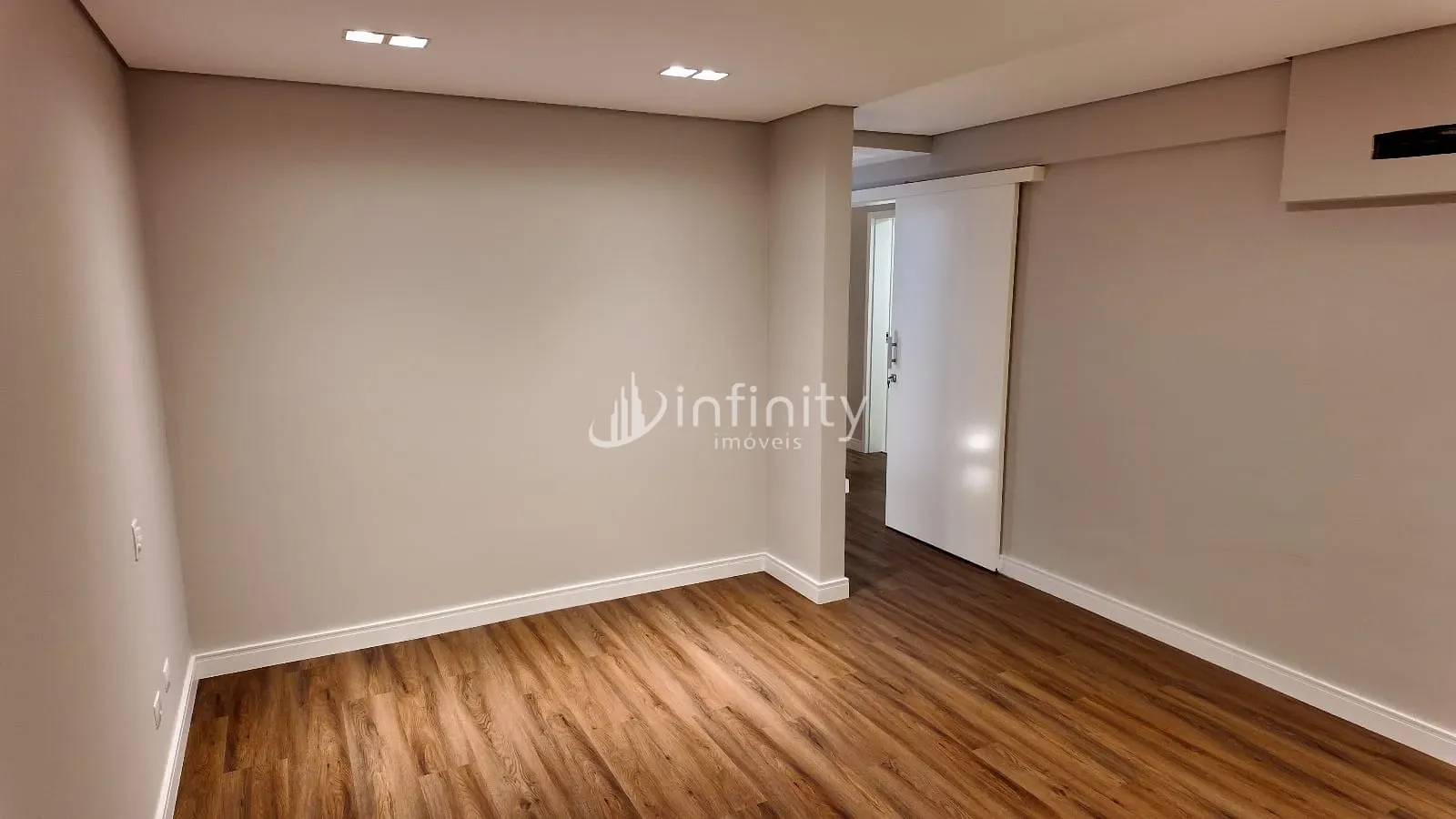 Apartamento, 3 quartos, 245 m² - Foto 9