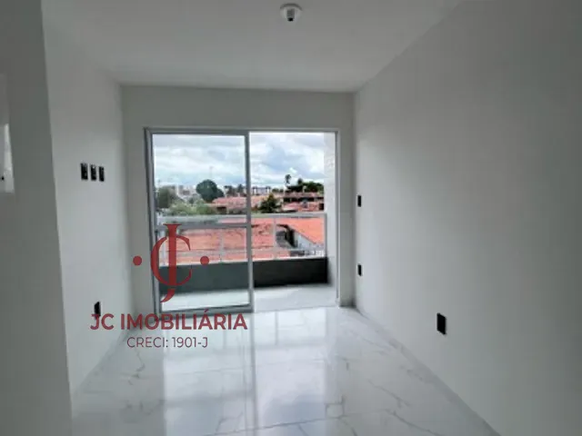 Apartamento 2 quartos e 2 banheiros, à venda, no bairro Cristo Redentor em João Pessoa