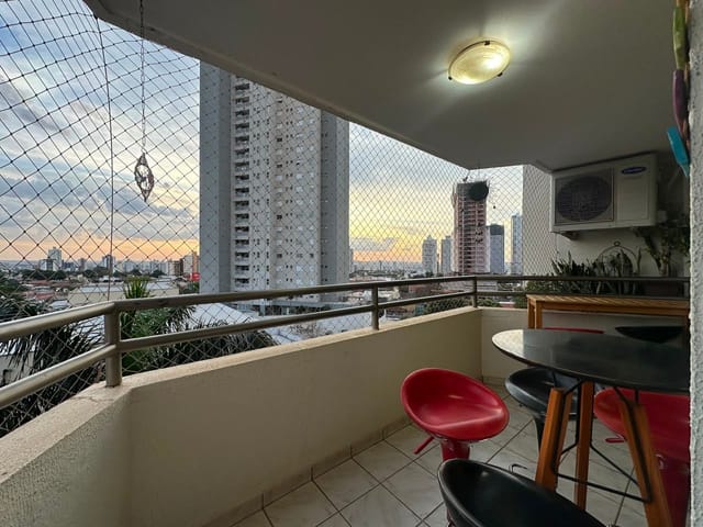 Apartamento 3 quartos e 3 banheiros, à venda, no bairro Nova Suiça em Goiânia