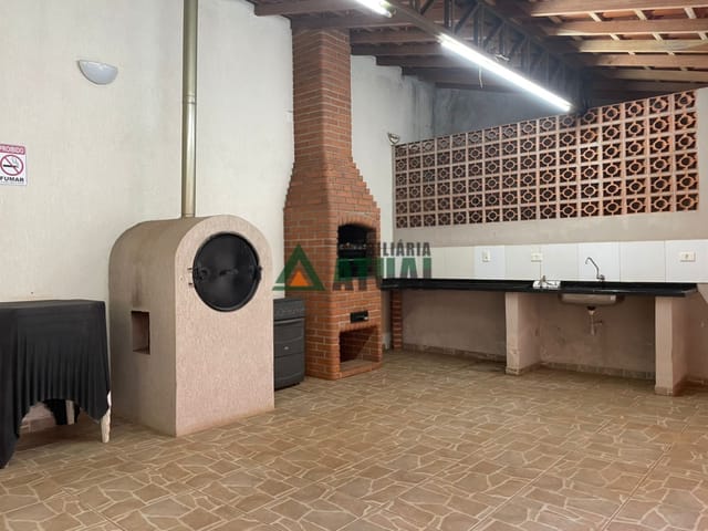 Apartamento com 124m² 3 quartos e 1 banheiro, à venda, no bairro Centro em Londrina