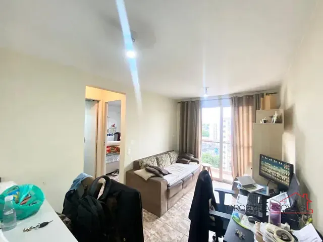 Apartamento com 49m² 2 quartos e 1 banheiro, para alugar, no bairro Vila das Mercês em São Paulo