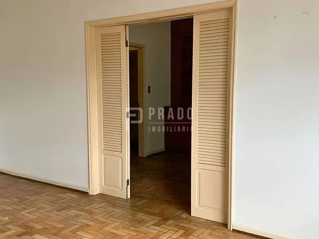 Apartamento 3 quartos e 2 banheiros, à venda, no bairro Centro em Pelotas