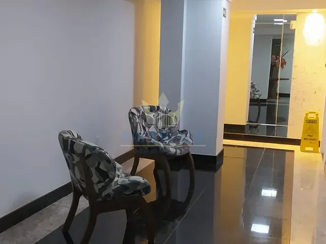 Apartamento com 1m² 2 quartos e 2 banheiros, à venda, no bairro Centro em Ponta Grossa
