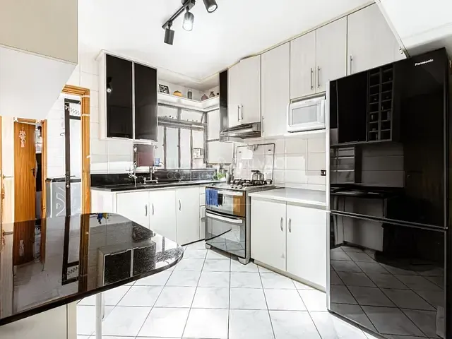 Apartamento com 285m² 3 quartos e 3 banheiros, à venda, no bairro Cristo Rei em Curitiba
