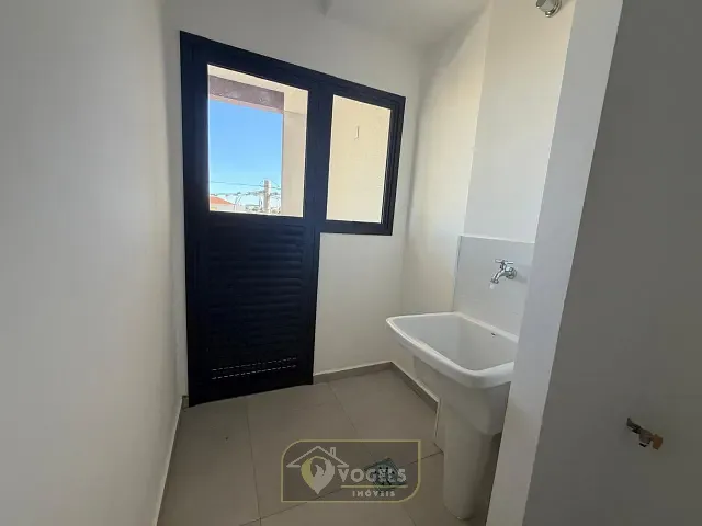 Apartamento 3 quartos e 2 banheiros, à venda, no bairro Residencial Parque dos Ipês em Jaguariúna