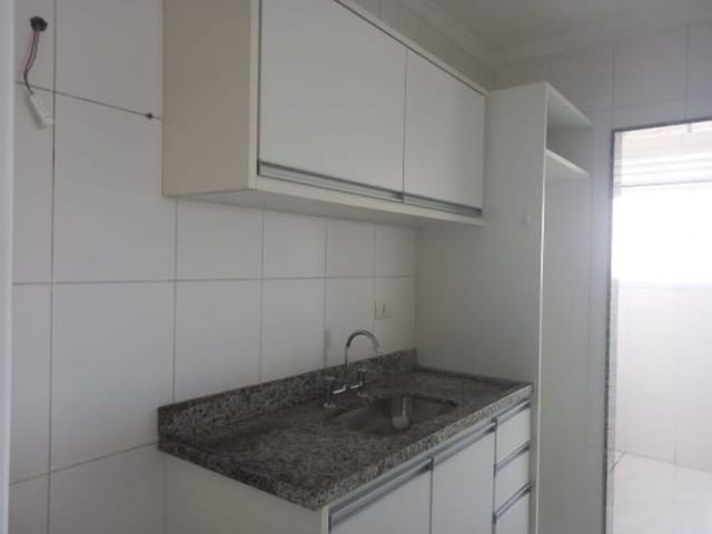 Apartamento 2 quartos e 2 banheiros, para alugar, no bairro Campestre em Santo André