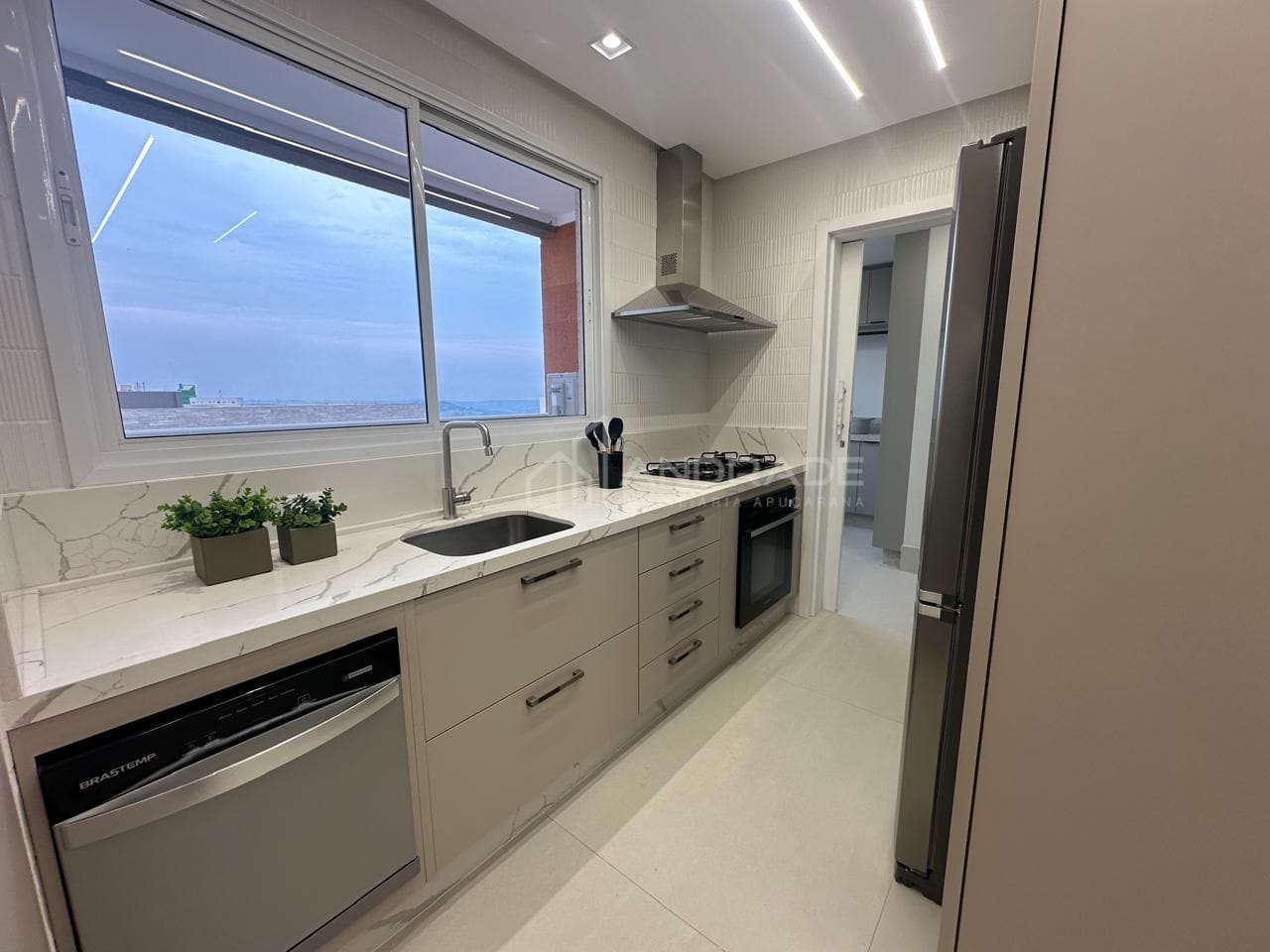 Apartamento à venda com 3 quartos, 181m² - Foto 49