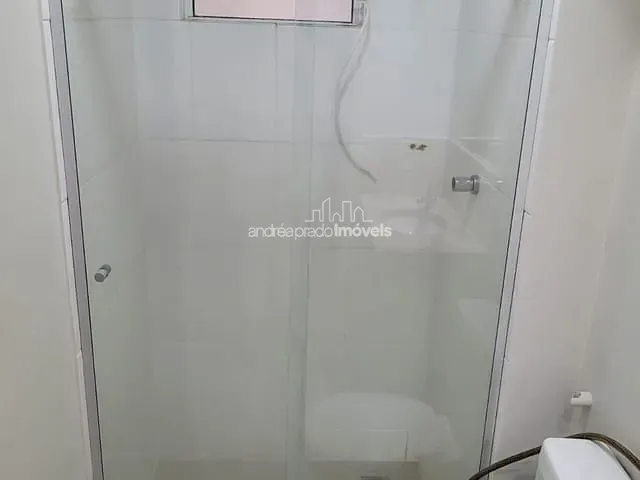 Apartamento com 78m² 2 quartos e 1 banheiro, à venda, no bairro Conjunto Habitacional João Turquino em Londrina