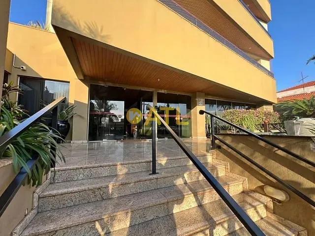 Apartamento 4 quartos e 4 banheiros, à venda, no bairro Centro em Ourinhos