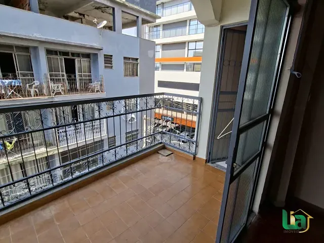 Apartamento 3 quartos e 2 banheiros, para alugar, no bairro Barra em Muriaé