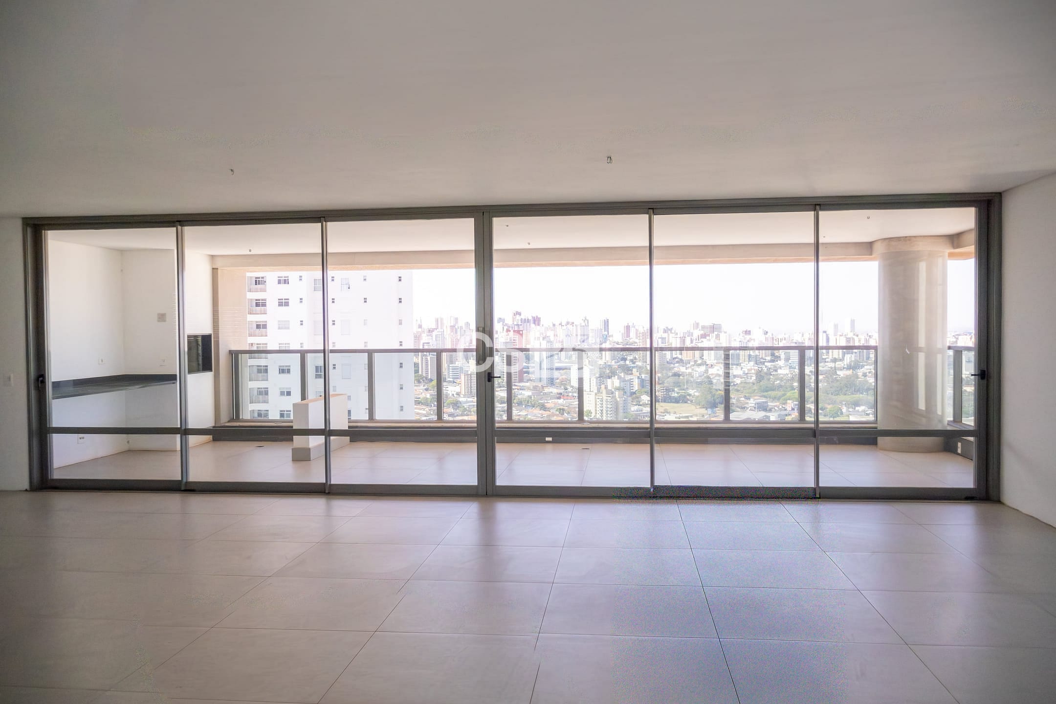 Apartamento, 3 quartos, 323 m² - Foto 3