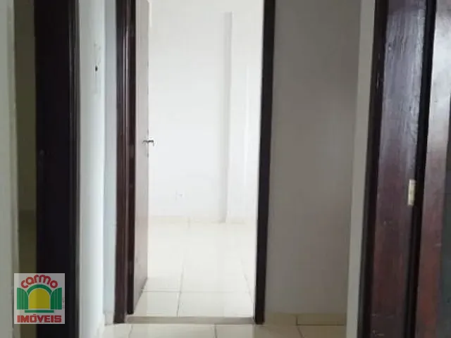 Apartamento 3 quartos e 2 banheiros, para alugar, no bairro Jundiaí em Anápolis