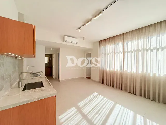 Apartamento 2 quartos e 1 banheiro, para alugar, no bairro Centro em Vitória