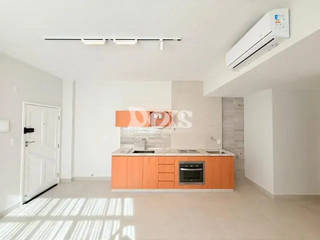 Apartamento 2 quartos e 1 banheiro, para alugar, no bairro Centro em Vitória