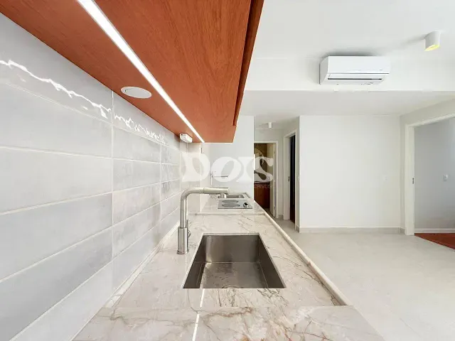 Apartamento 2 quartos e 1 banheiro, para alugar, no bairro Centro em Vitória