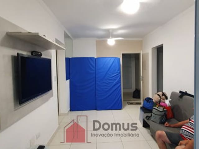 Apartamento com 68m², à venda, no bairro Vila Guilhermina em Praia Grande