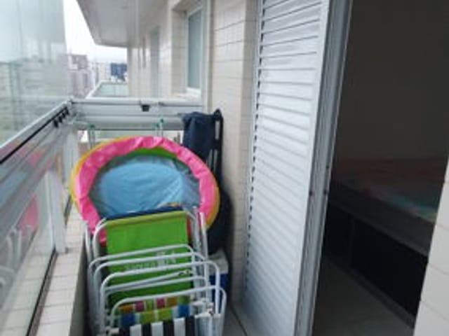 Apartamento com 68m², à venda, no bairro Vila Guilhermina em Praia Grande