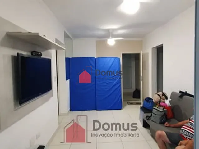 Apartamento com 68m², à venda, no bairro Vila Guilhermina em Praia Grande