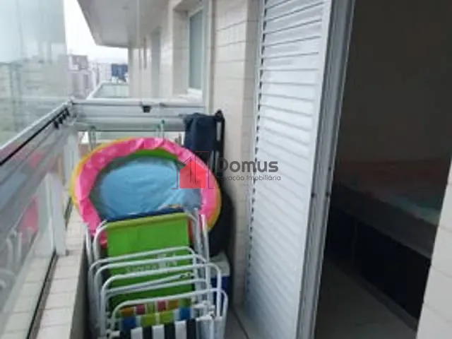 Apartamento com 68m², à venda, no bairro Vila Guilhermina em Praia Grande