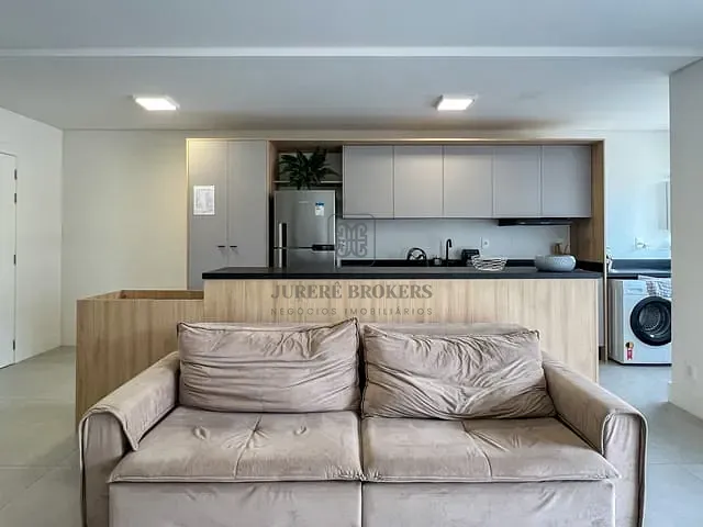 Apartamento com 160m² 3 quartos e 4 banheiros, à venda, no bairro Jurerê em Florianópolis