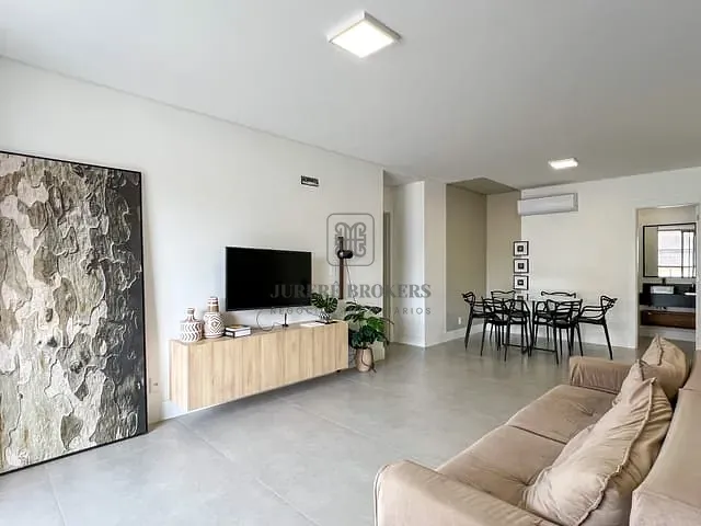 Apartamento com 160m² 3 quartos e 4 banheiros, à venda, no bairro Jurerê em Florianópolis