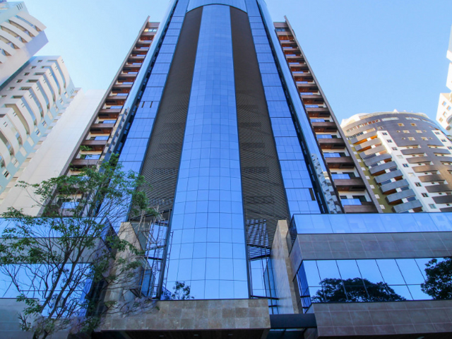 Apartamento com 510m² 3 quartos e 5 banheiros, à venda, no bairro Zona 01 em Maringá