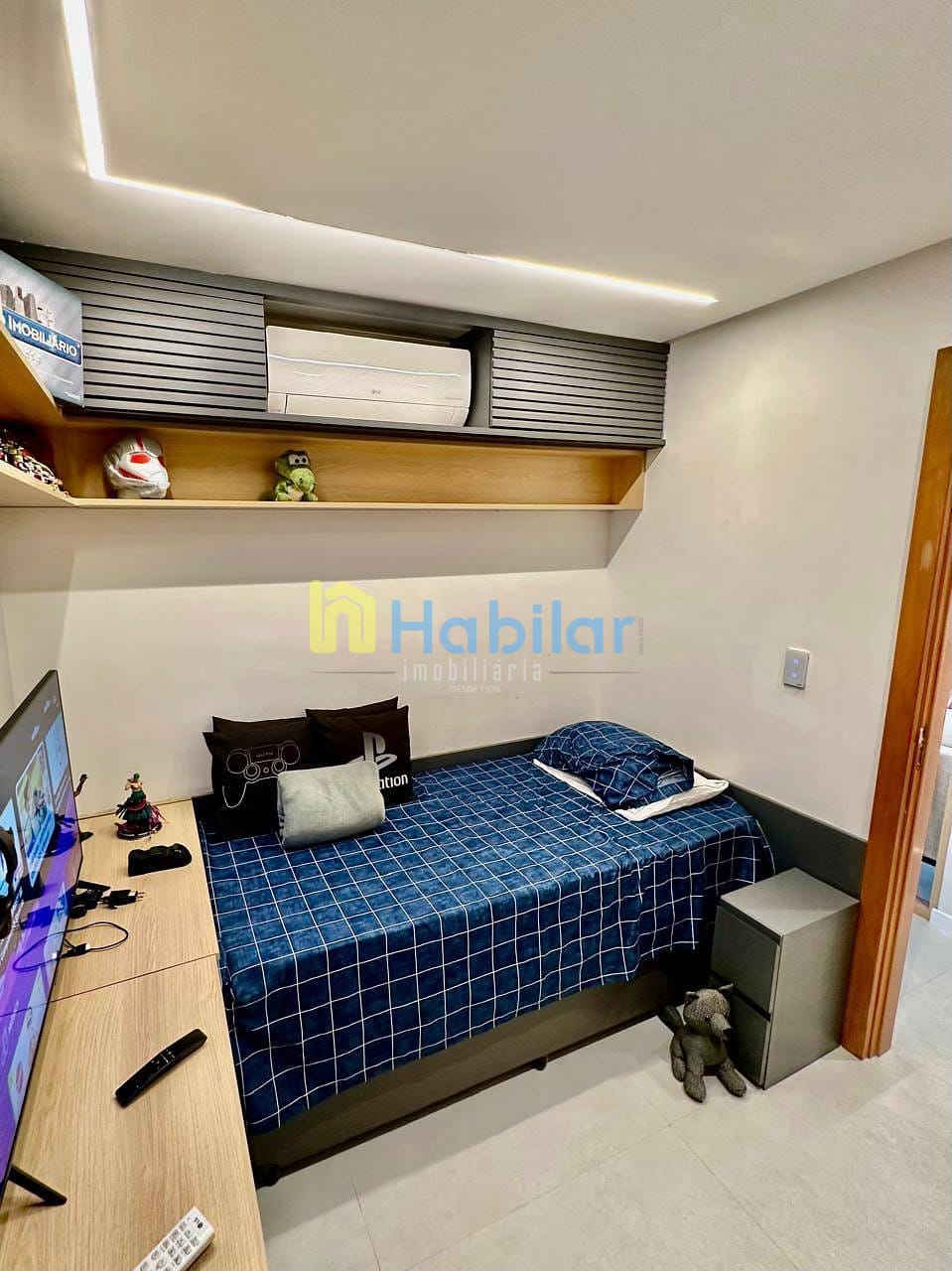 Apartamento à venda com 3 quartos, 97m² - Foto 7
