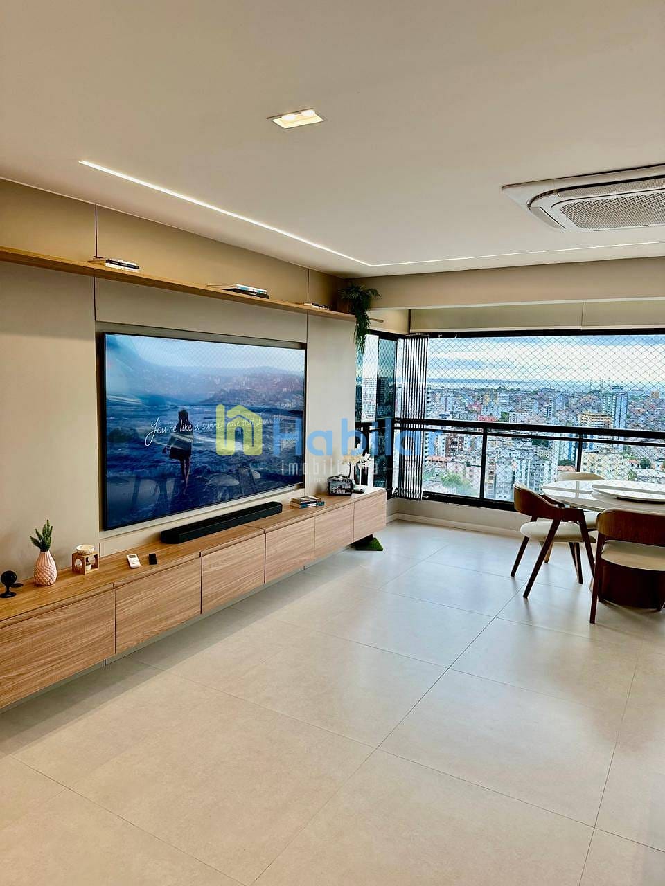 Apartamento à venda com 3 quartos, 97m² - Foto 3