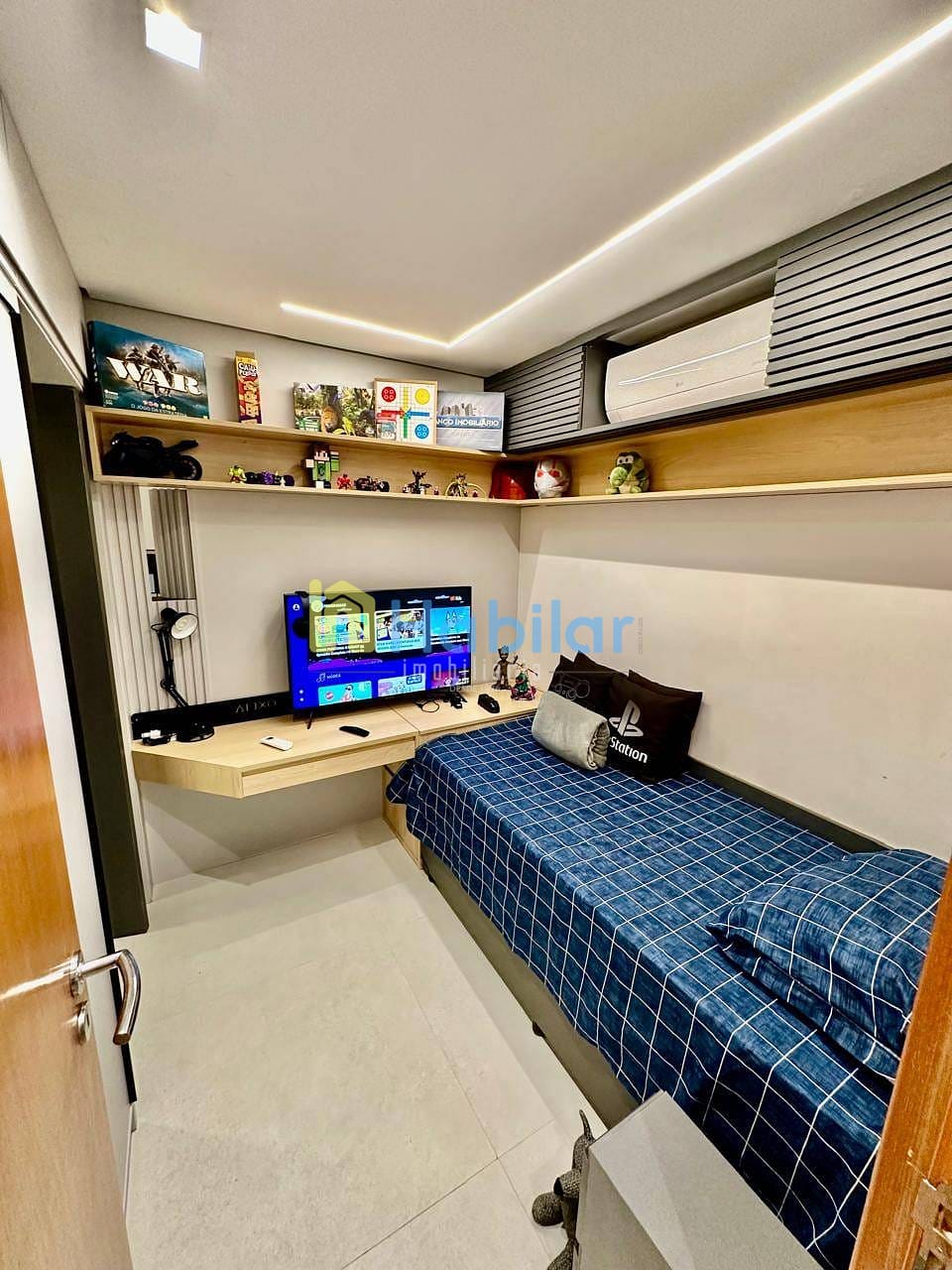 Apartamento à venda com 3 quartos, 97m² - Foto 9