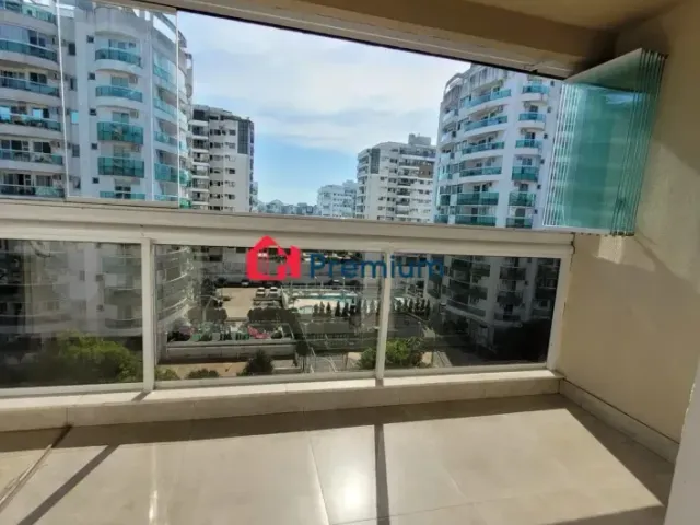 Apartamento 3 quartos e 2 banheiros, à venda, no bairro Recreio dos Bandeirantes em Rio de Janeiro