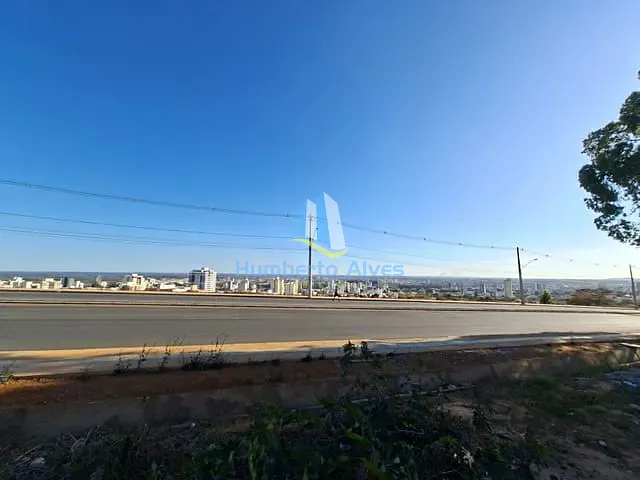 Apartamento com 70m² 3 quartos e 1 banheiro, para alugar, no bairro Primavera em Vitória da Conquista