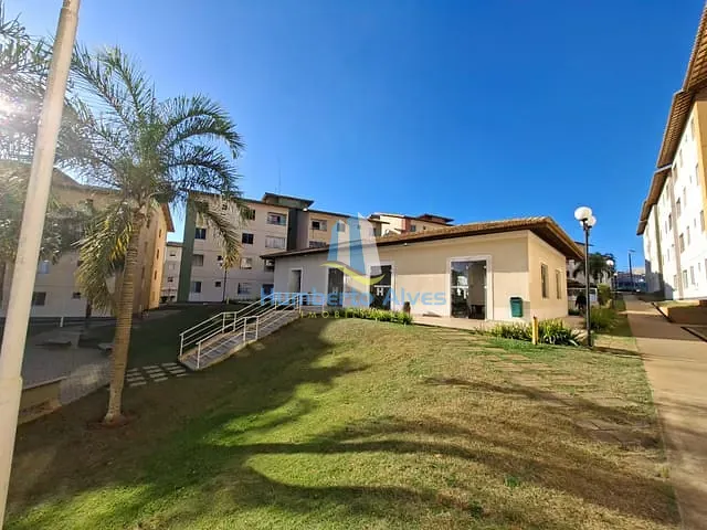 Apartamento com 70m² 3 quartos e 1 banheiro, para alugar, no bairro Primavera em Vitória da Conquista