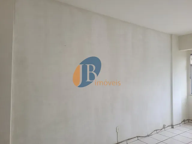 Apartamento 1 quarto e 1 banheiro, para alugar, no bairro Centro em Niterói