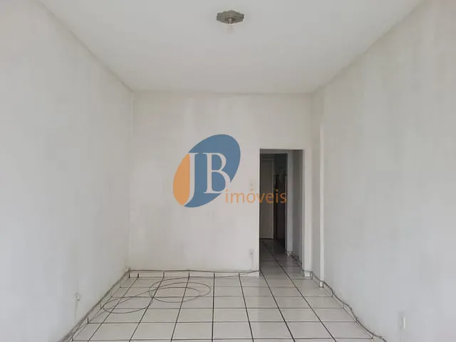 Apartamento 1 quarto e 1 banheiro, para alugar, no bairro Centro em Niterói