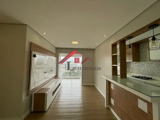 Apartamento com 66m² 2 quartos e 2 banheiros, para alugar, no bairro Jardim em Santo André
