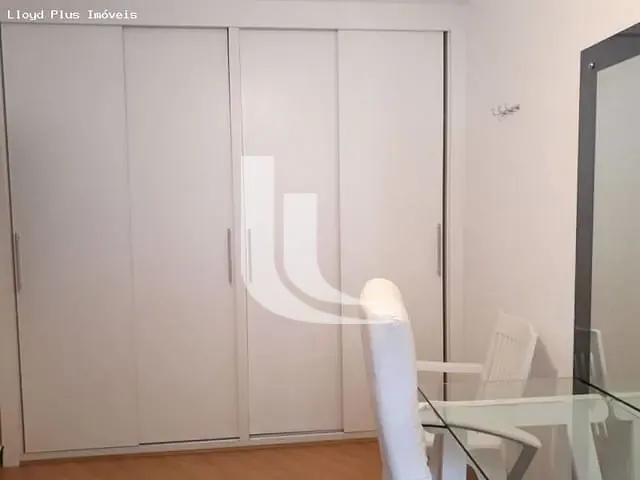Apartamento 2 quartos e 1 banheiro, à venda, no bairro Cerqueira César em São Paulo