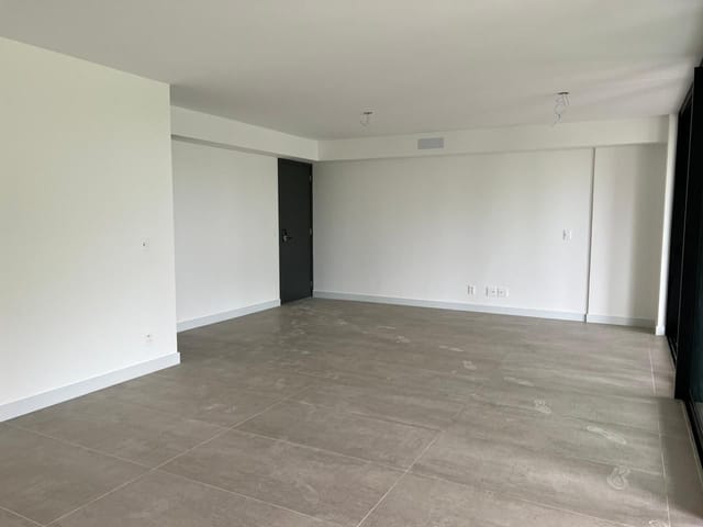 Apartamento com 165m² 3 quartos e 3 banheiros, à venda, no bairro Lagoa em Rio de Janeiro